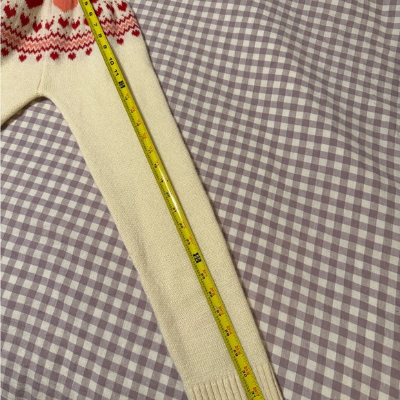 The heart warmer sweater Valentine’s Day hearts  Kiel James Patrick - Picture 6 of 9